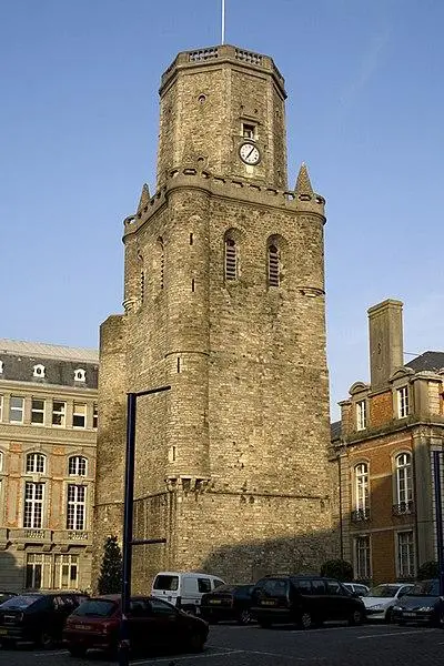 Foto von Glockenturm - PMRMaeyaert - © Creative Commons (https://creativecommons.org/licenses/by-sa/4.0/deed.fr)