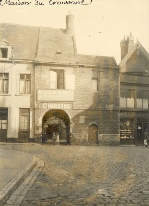 Foto von Croissant House - POP Plateforme Ouverte du Patrimoine / Base Mérimée - © Ministère de la Culture (France), Médiathèque du patrimoine et de la photographie, tous droits réservés