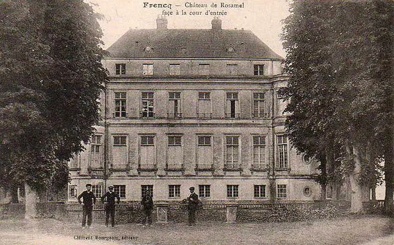 Foto di Castello di Rosamel - Clément Bourgeois éd. - © Creative Commons (https://creativecommons.org/licenses/by-sa/4.0/deed.fr)