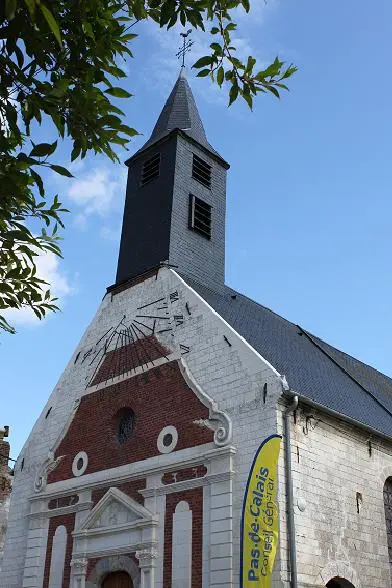 Foto von Kirche - Sous licence Creative Commons (https://creativecommons.org/licenses/by-sa/4.0/deed.fr) - Par Cl62~commonswiki - © Creative Commons (https://creativecommons.org/licenses/by-sa/4.0/deed.fr)