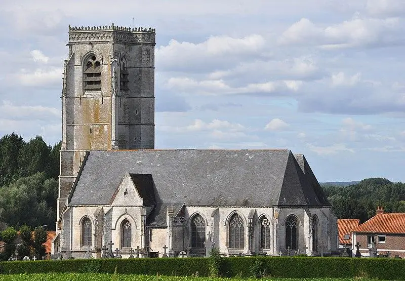 Foto von Saint-Lambert Church - Felouch Kotek - © Creative Commons (https://creativecommons.org/licenses/by-sa/4.0/deed.fr)