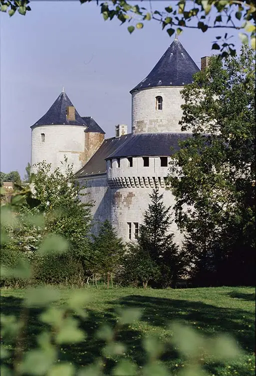 Foto von Schloss - POP Plateforme Ouverte du Patrimoine / Base Mérimée - © Donation VMF, Ministère de la Culture (France), Médiathèque du patrimoine et de la photographie, diffusion GrandPalaisRmn Photo