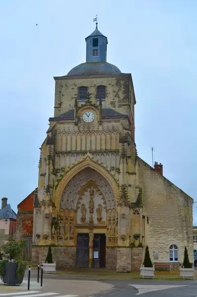 Foto de Iglesia de Saint-Saulve - POP Plateforme Ouverte du Patrimoine / Base Mérimée - © Ministère de la Culture (France), Médiathèque du patrimoine et de la photographie, diffusion RMN-GP