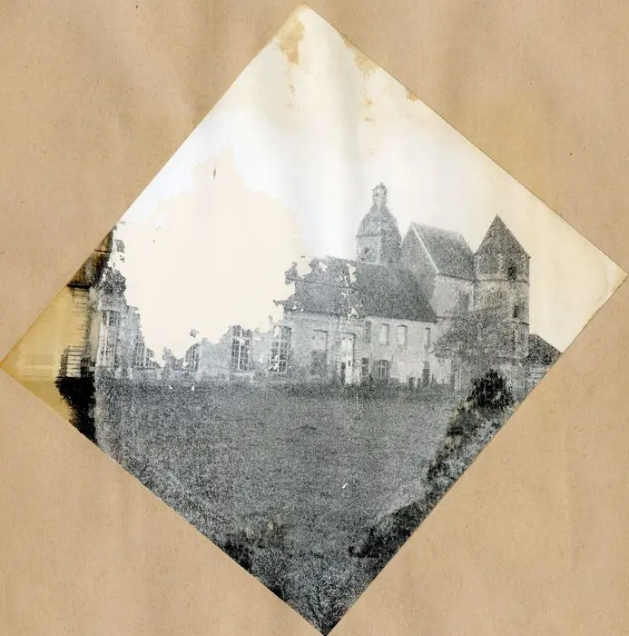 Foto di Castello - POP Plateforme Ouverte du Patrimoine / Base Mérimée - © Ministère de la Culture (France), Médiathèque du patrimoine et de la photographie, Tous droits réservés 