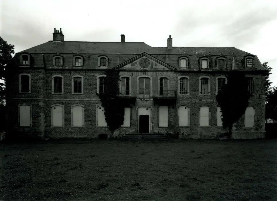 Foto von Pont-de-Briques Castle - POP Plateforme Ouverte du Patrimoine / Base Mérimée - © Ministère de la Culture (France), Médiathèque du patrimoine et de la photographie, tous droits réservés
