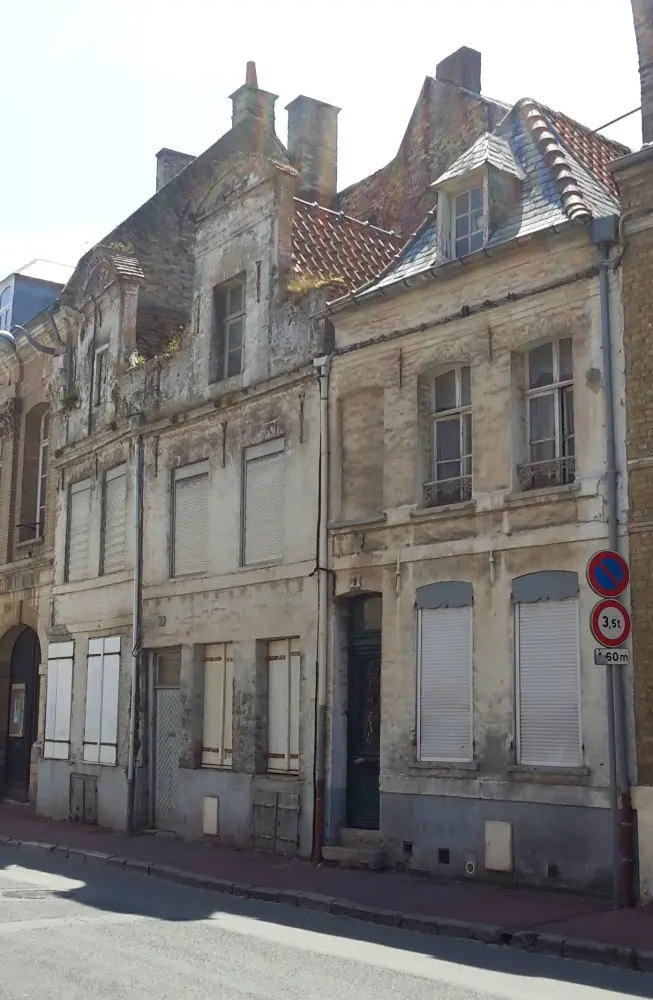 Foto di Casa - Sous licence Creative Commons (https://creativecommons.org/licenses/by-sa/4.0/deed.fr) - Par Popolon - © Creative Commons (https://creativecommons.org/licenses/by-sa/4.0/deed.fr)