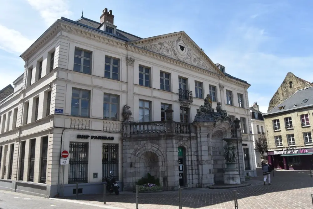 Foto di Edificio - POP Plateforme Ouverte du Patrimoine / Base Mérimée - © Ministère de la Culture (France), Médiathèque du patrimoine et de la photographie, diffusion RMN-GP