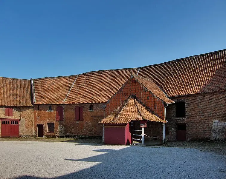 Foto von Château d'Lhain - Velvet - © Creative Commons (https://creativecommons.org/licenses/by-sa/4.0/deed.fr)