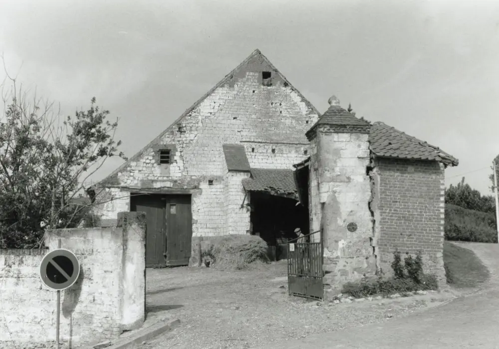 Foto de Granja de Abbiette - POP Plateforme Ouverte du Patrimoine / Base Mérimée - © Ministère de la Culture (France), Médiathèque du patrimoine et de la photographie, tous droits réservés