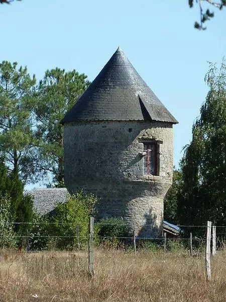 Foto de Moulin de Rochoux - Yricordel - © Creative Commons (https://creativecommons.org/licenses/by-sa/4.0/deed.fr)