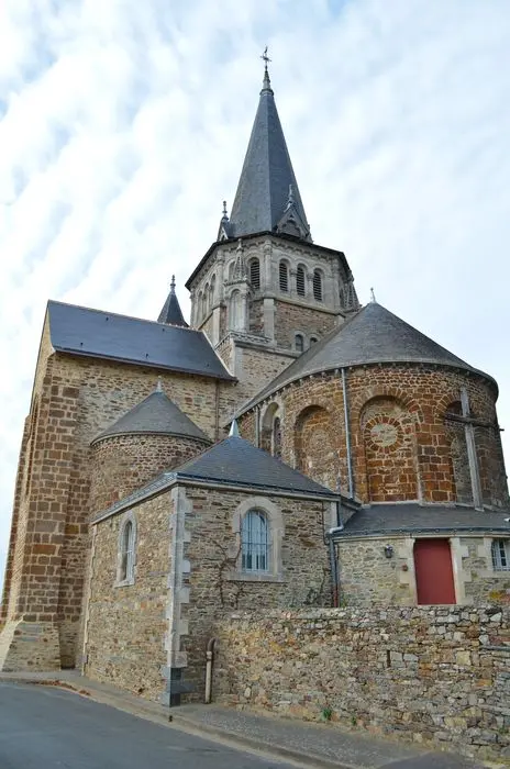 Foto de Iglesia de Saint-Jean de Béré - POP Plateforme Ouverte du Patrimoine / Base Mérimée - © Ministère de la Culture (France), Conservation des antiquités et des objets de loire-Atlantique – Tous droits réservés 
