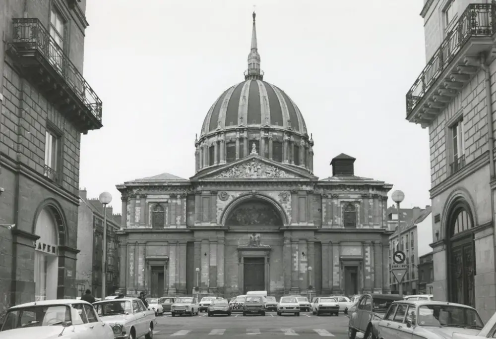Foto de Iglesia Notre-Dame-Du-Bon-Port - POP Plateforme Ouverte du Patrimoine / Base Mérimée - © Ministère de la Culture (France), Médiathèque du patrimoine et de la photographie, tous droits réservés