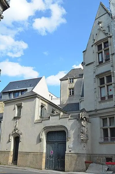 Foto de Hotel Saint-A incendente (viejo) - Selbymay - © Creative Commons (https://creativecommons.org/licenses/by-sa/4.0/deed.fr)