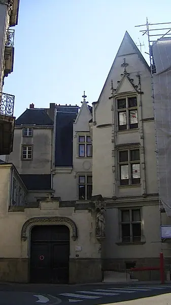 Foto de Hotel Saint-A incendente (viejo) - Adam Bishop - © Creative Commons (https://creativecommons.org/licenses/by-sa/4.0/deed.fr)