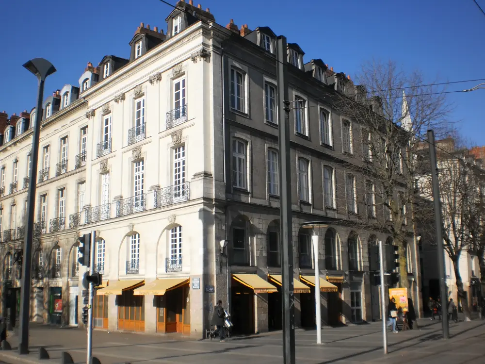 Foto de Edificio - Sous licence Creative Commons (https://creativecommons.org/licenses/by-sa/4.0/deed.fr) - Par Rehtse - © Creative Commons (https://creativecommons.org/licenses/by-sa/4.0/deed.fr)