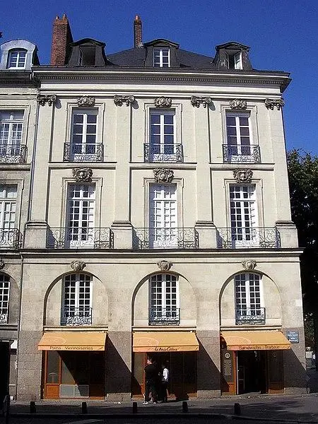 Foto de Edificio - Jibi44 - © Creative Commons (https://creativecommons.org/licenses/by-sa/4.0/deed.fr)