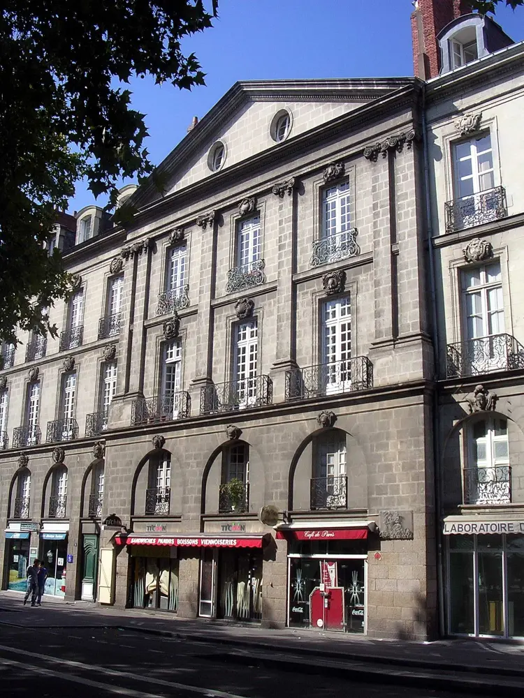 Foto de Edificio - Sous licence Creative Commons (https://creativecommons.org/licenses/by-sa/4.0/deed.fr) - Par Jibi44 - © Creative Commons (https://creativecommons.org/licenses/by-sa/4.0/deed.fr)