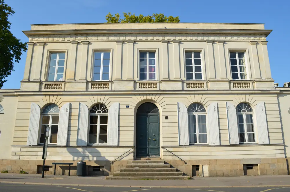 Foto de Edificio - Sous licence Creative Commons (https://creativecommons.org/licenses/by-sa/4.0/deed.fr) - Par Selbymay - © Creative Commons (https://creativecommons.org/licenses/by-sa/4.0/deed.fr)