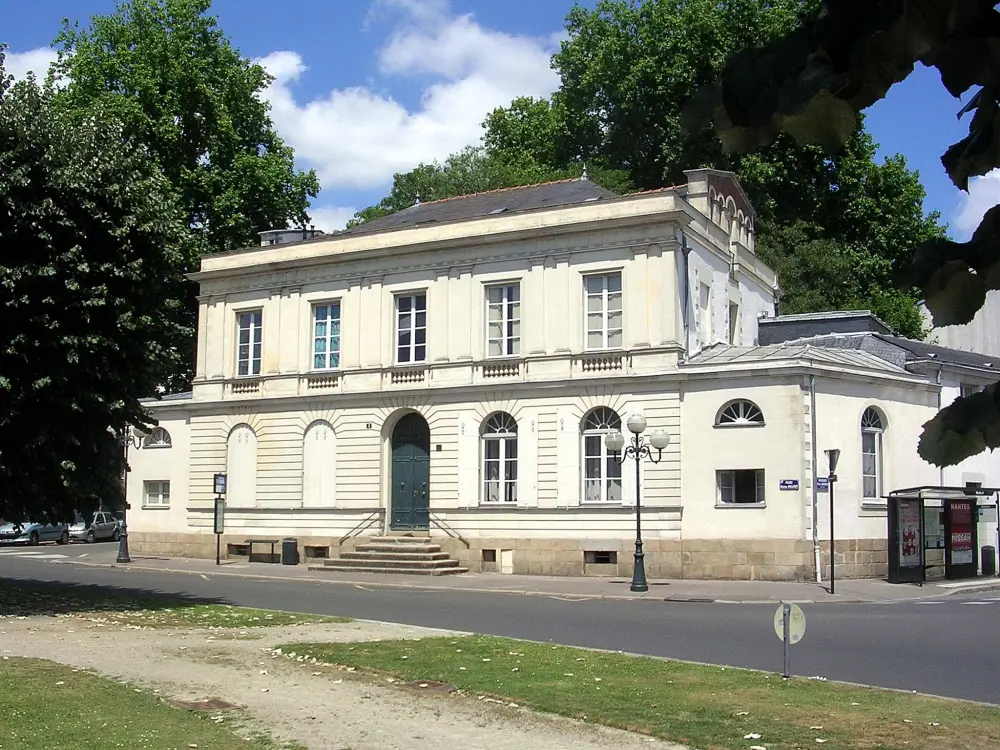 Foto de Edificio - Sous licence Creative Commons (https://creativecommons.org/licenses/by-sa/4.0/deed.fr) - Par Jibi44 - © Creative Commons (https://creativecommons.org/licenses/by-sa/4.0/deed.fr)