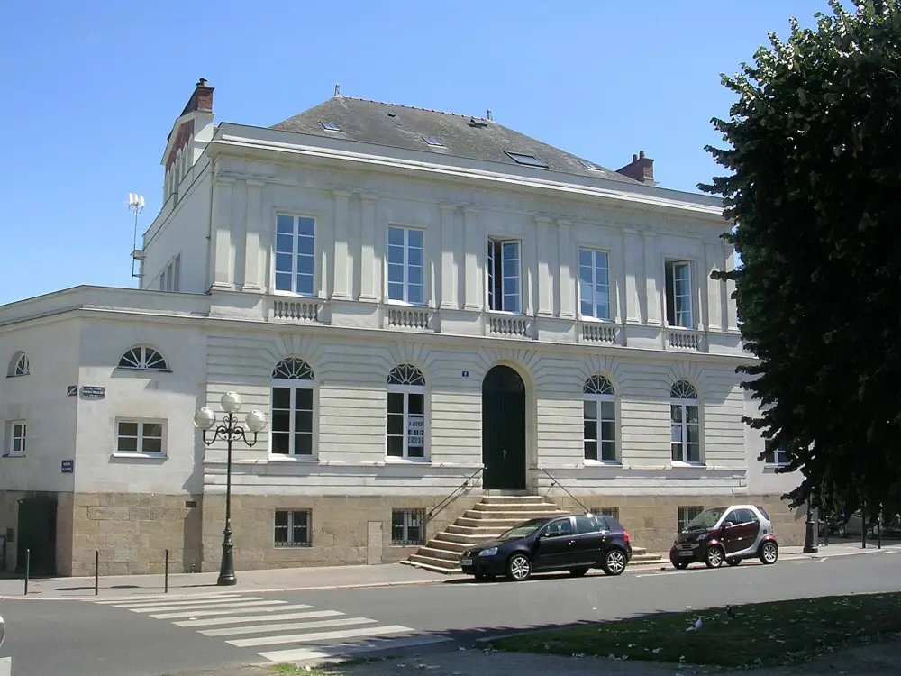 Foto de Edificio - Sous licence Creative Commons (https://creativecommons.org/licenses/by-sa/4.0/deed.fr) - Par Jibi44 - © Creative Commons (https://creativecommons.org/licenses/by-sa/4.0/deed.fr)