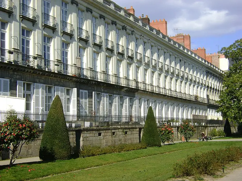 Foto de Edificio del curso de Cambronne - Guiguilacagouille - © Creative Commons (https://creativecommons.org/licenses/by-sa/4.0/deed.fr)