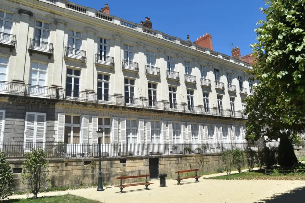 Foto di Cambronne Course Building - POP Plateforme Ouverte du Patrimoine / Base Mérimée - © Ministère de la Culture (France), Médiathèque du patrimoine et de la photographie, diffusion RMN-GP