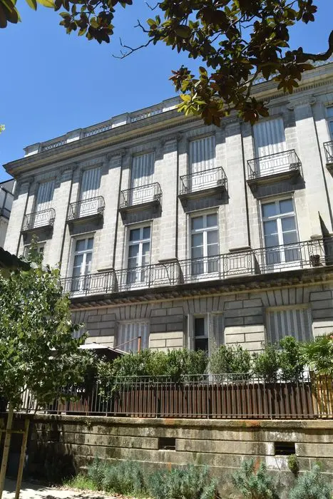 Foto de Edificio del curso de Cambronne - POP Plateforme Ouverte du Patrimoine / Base Mérimée - © Ministère de la Culture (France), Médiathèque du patrimoine et de la photographie, diffusion RMN-GP