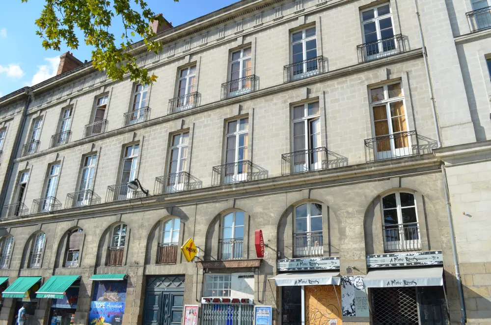 Foto de Edificio - Sous licence Creative Commons (https://creativecommons.org/licenses/by-sa/4.0/deed.fr) - Par Selbymay - © Creative Commons (https://creativecommons.org/licenses/by-sa/4.0/deed.fr)