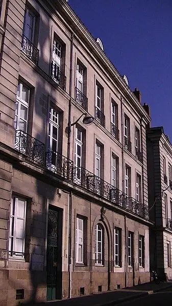 Foto de Edificio - Adam Bishop - © Creative Commons (https://creativecommons.org/licenses/by-sa/4.0/deed.fr)