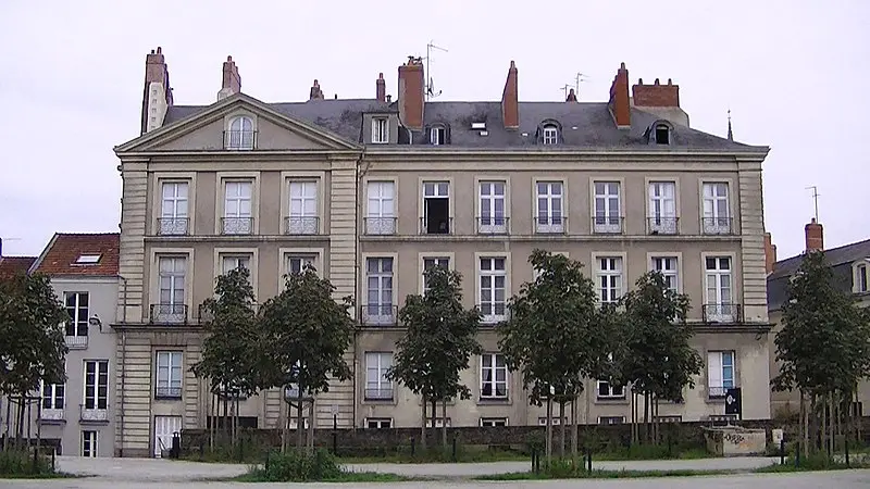 Foto de Edificio - Adam Bishop - © Creative Commons (https://creativecommons.org/licenses/by-sa/4.0/deed.fr)