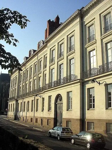 Foto de Edificio - Jibi44 - © Creative Commons (https://creativecommons.org/licenses/by-sa/4.0/deed.fr)