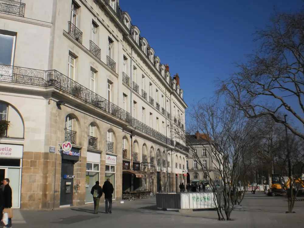 Foto de Edificio - Sous licence Creative Commons (https://creativecommons.org/licenses/by-sa/4.0/deed.fr) - Par Rehtse - © Creative Commons (https://creativecommons.org/licenses/by-sa/4.0/deed.fr)