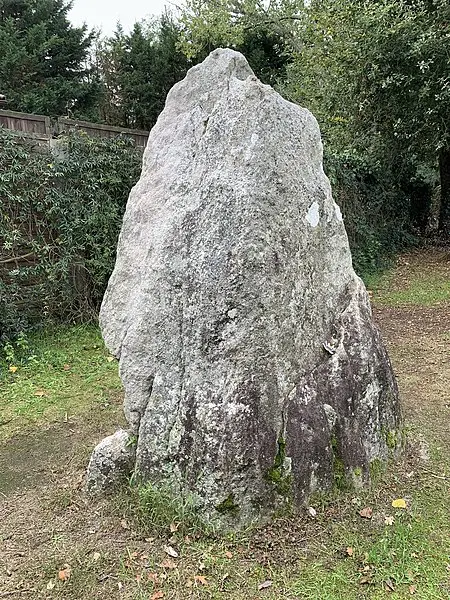 Foto von Menhir sagt die Schicht - Bari Élisabeth - © Creative Commons (https://creativecommons.org/licenses/by-sa/4.0/deed.fr)
