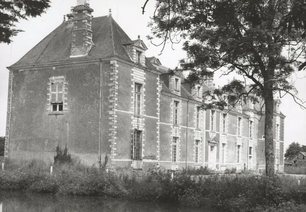 Foto de Castillo de Guibourgère - POP Plateforme Ouverte du Patrimoine / Base Mérimée - © Ministère de la Culture (France), Médiathèque du patrimoine et de la photographie, tous droits réservés