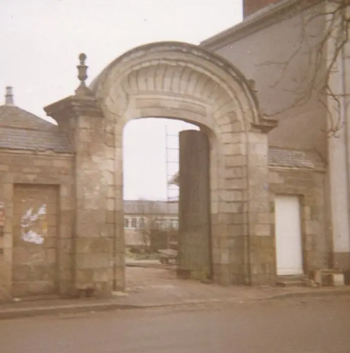Foto di Abbey (vecchio) - POP Plateforme Ouverte du Patrimoine / Base Mérimée - © Ministère de la Culture (France), Médiathèque du patrimoine et de la photographie, tous droits réservés