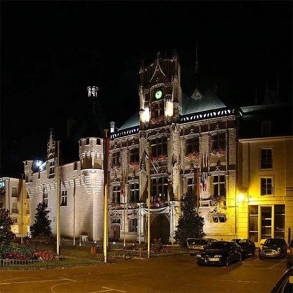 Foto von Rathaus - Tango7174 - © Creative Commons (https://creativecommons.org/licenses/by-sa/4.0/deed.fr)