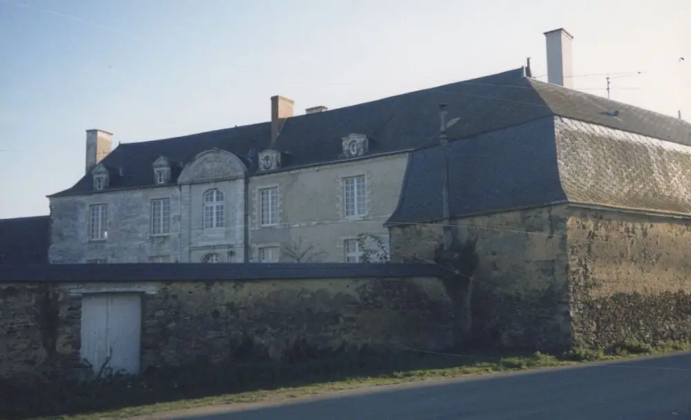 Foto von Hof - POP Plateforme Ouverte du Patrimoine / Base Mérimée - © Ministère de la Culture (France), Médiathèque du patrimoine et de la photographie, diffusion RMN-GP