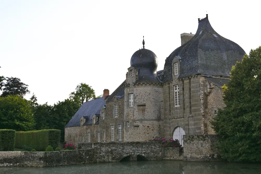 Picture of Montesson Castle - Sous licence Creative Commons (https://creativecommons.org/licenses/by-sa/4.0/deed.fr) - Par Pymouss - © Creative Commons (https://creativecommons.org/licenses/by-sa/4.0/deed.fr)