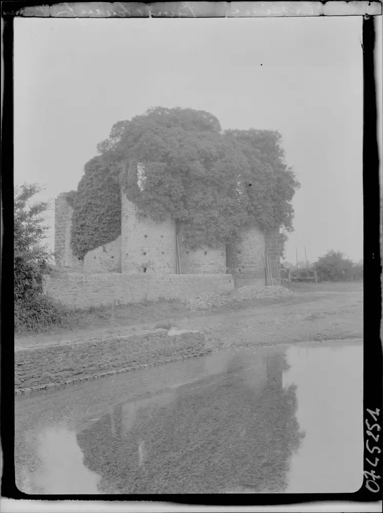 Foto di Cappella di cassine - POP Plateforme Ouverte du Patrimoine / Base Mérimée - © Ministère de la Culture (France), Médiathèque du patrimoine et de la photographie, diffusion RMN-GP