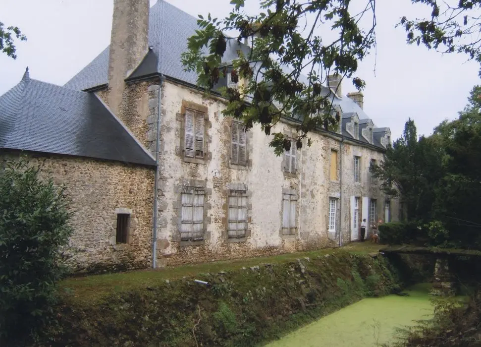 Foto de Castillo de Fresne - POP Plateforme Ouverte du Patrimoine / Base Mérimée - © Ministère de la Culture (France), Médiathèque du patrimoine et de la photographie, tous droits réservés