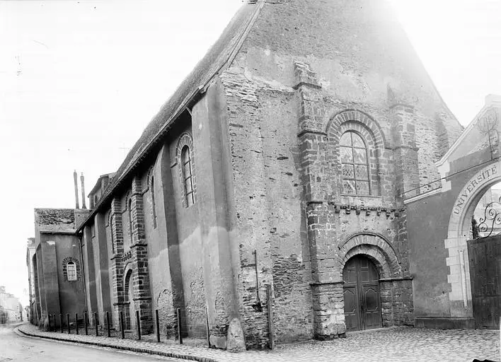 Foto von Kapelle von Genneteil - POP Plateforme Ouverte du Patrimoine / Base Mérimée - © Ministère de la Culture (France), Médiathèque du patrimoine et de la photographie, diffusion RMN-GP