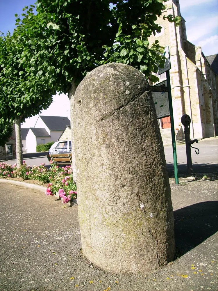 Foto von Menhir - Sous licence Creative Commons (https://creativecommons.org/licenses/by-sa/4.0/deed.fr) - Par Astérixobélix - © Creative Commons (https://creativecommons.org/licenses/by-sa/4.0/deed.fr)