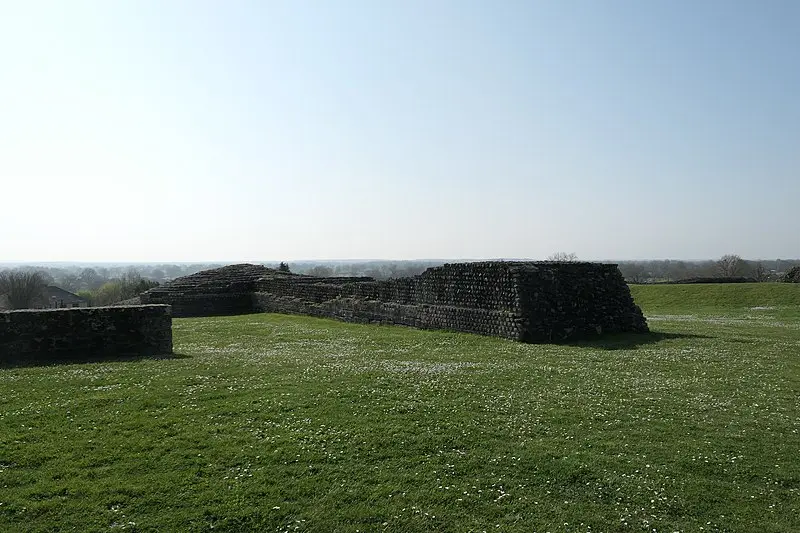 Foto di Campo romano (rimane) - Fab5669 - © Creative Commons (https://creativecommons.org/licenses/by-sa/4.0/deed.fr)