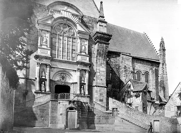 Foto di Cattedrale di Trinità - POP Plateforme Ouverte du Patrimoine / Base Mérimée - © Ministère de la Culture (France), Médiathèque du patrimoine et de la photographie, diffusion RMN-GP