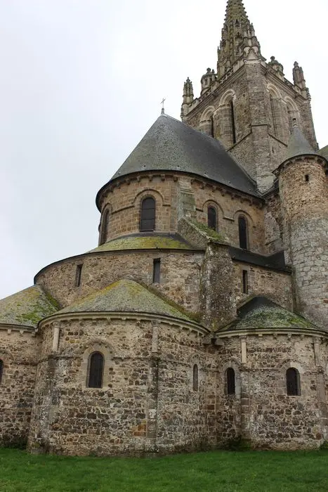 Foto di Notre-Dame D'Vesnière Church - POP Plateforme Ouverte du Patrimoine / Base Mérimée - © Ministère de la Culture (France), Médiathèque du patrimoine et de la photographie, diffusion RMN-GP