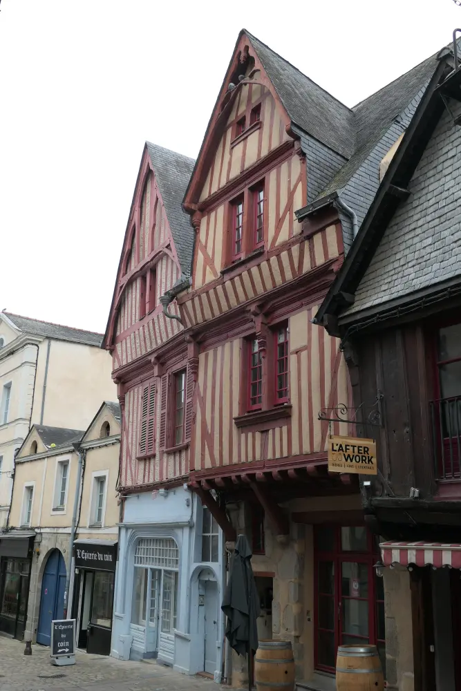Foto di House del XVI secolo - Sous licence Creative Commons (https://creativecommons.org/licenses/by-sa/4.0/deed.fr) - Par Fab5669 - © Creative Commons (https://creativecommons.org/licenses/by-sa/4.0/deed.fr)