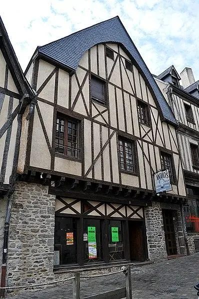 Photo de Maison dite de Clermont - Gwendal - © Creative Commons (https://creativecommons.org/licenses/by-sa/4.0/deed.fr)