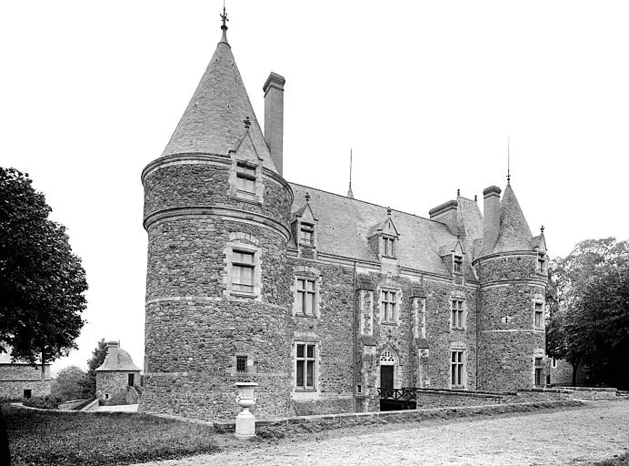 Foto von Château de Lancheneil und seine ehemaligen Raubkenntnisse - POP Plateforme Ouverte du Patrimoine / Base Mérimée - © Ministère de la Culture (France), Médiathèque du patrimoine et de la photographie, diffusion RMN-GP