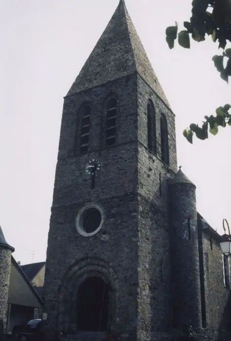 Foto di Chiesa di Saint-Pierre - POP Plateforme Ouverte du Patrimoine / Base Mérimée - © Ministère de la Culture (France), Médiathèque du patrimoine et de la photographie, tous droits réservés