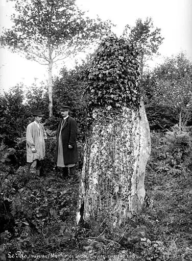 Foto von Menhir de Saint-Civière - POP Plateforme Ouverte du Patrimoine / Base Mérimée - © Ministère de la Culture (France), Médiathèque du patrimoine et de la photographie, diffusion RMN-GP